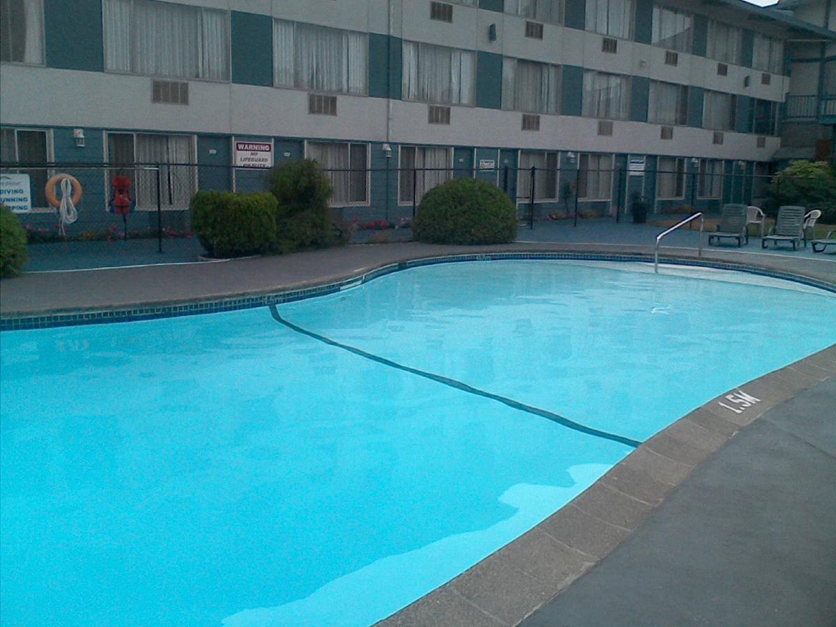 Howard Johnson By Wyndham Nanaimo Harbourside 객실 사진